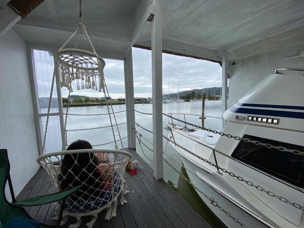 On The Water Boat House Lägenhet Whangarei Exteriör bild